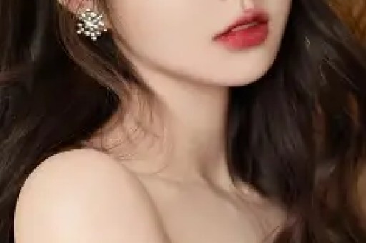 余承东人设崩塌：在易烊千玺面前顶级大佬也成了迷弟！